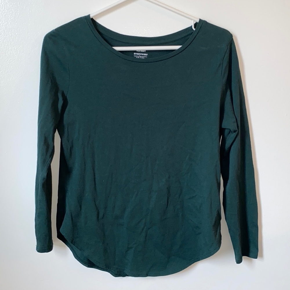 Old Navy Long Sleeve T-Shirt